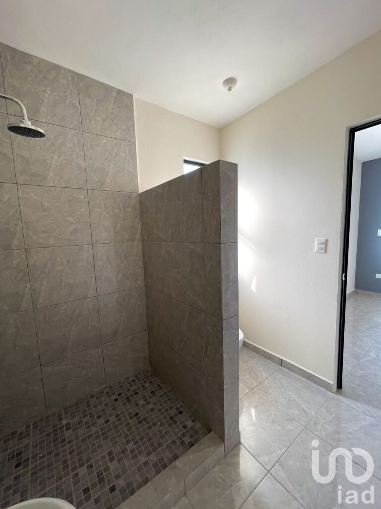 CASA EN VENTA: FRACCIONAMIENTO VALLE CAMPESTRE