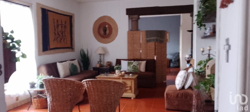 CASA EN VENTA EN CUERNAVACA, COLONIA VICENTE ESTRADA CAJIGAL