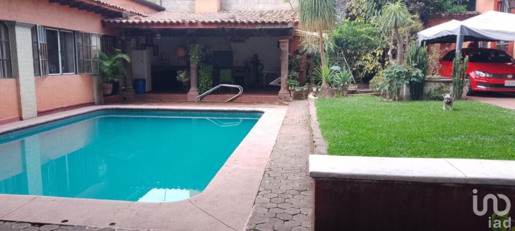 CASA EN VENTA EN CUERNAVACA, COLONIA VICENTE ESTRADA CAJIGAL