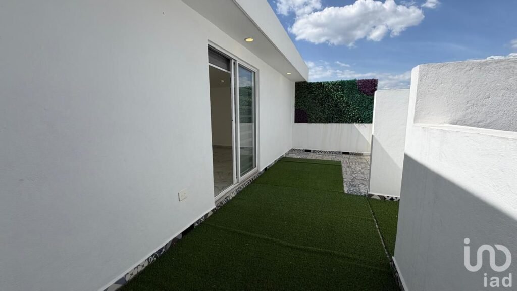 CASA AMUEBLADA EN RENTA ZONA RECTA CHOLULA