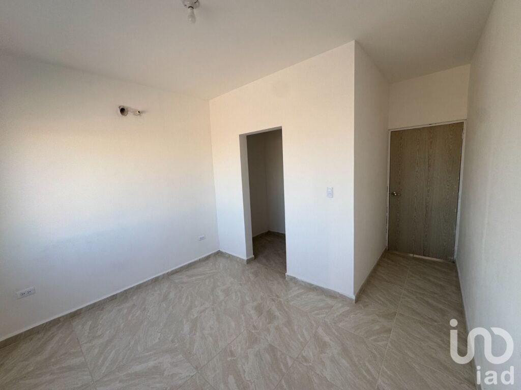 Casa en cerrada al ote. de la ciudad de Torreón