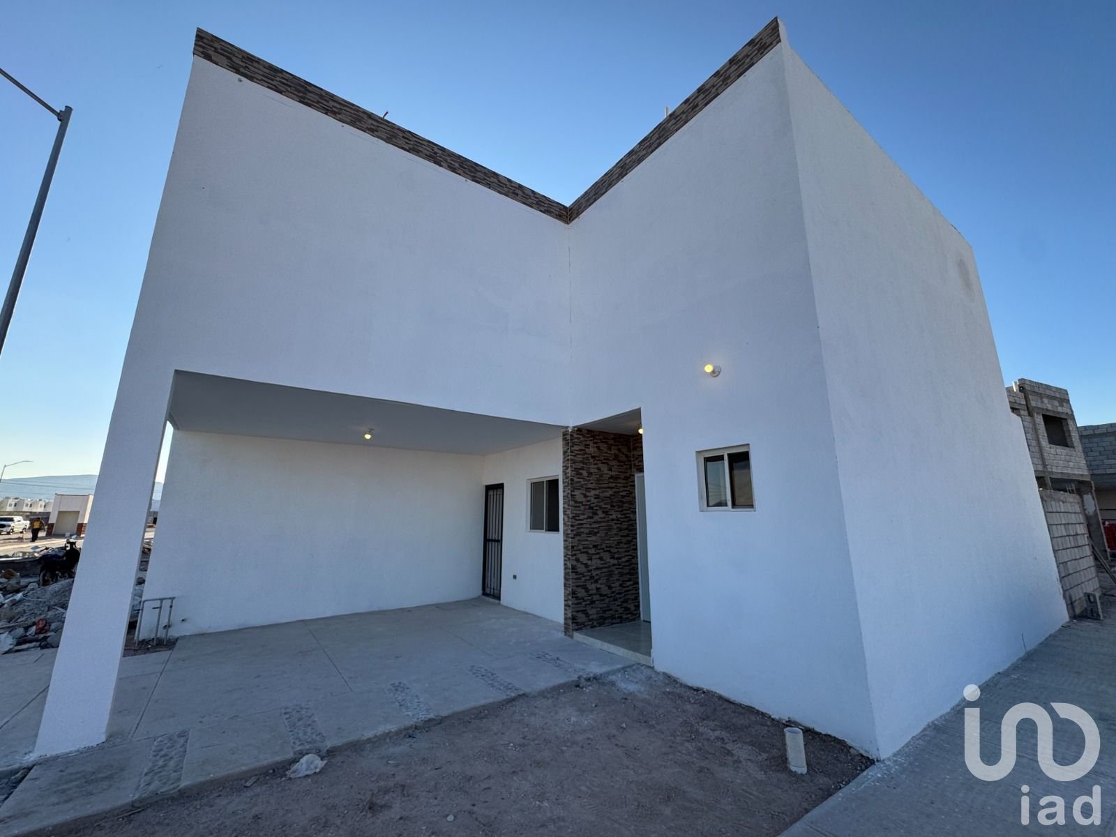 Casa en cerrada al ote. de la ciudad de Torreón