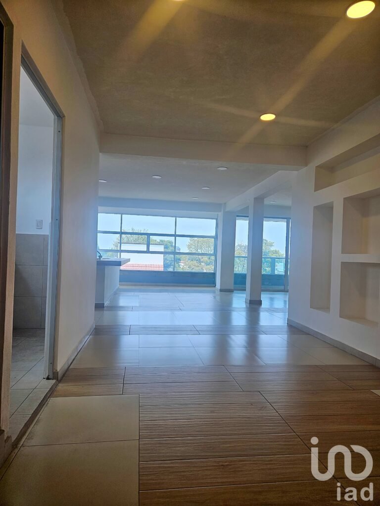 Departamento tipo loft de 102 m² con balcón cerca de La Raza y Vallejo