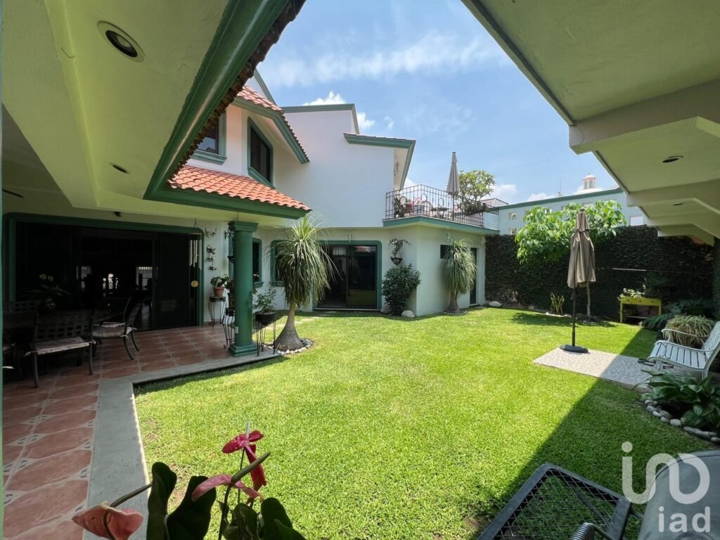 Casa en venta en Junto al Río, seguridad al sur de Cuernavaca