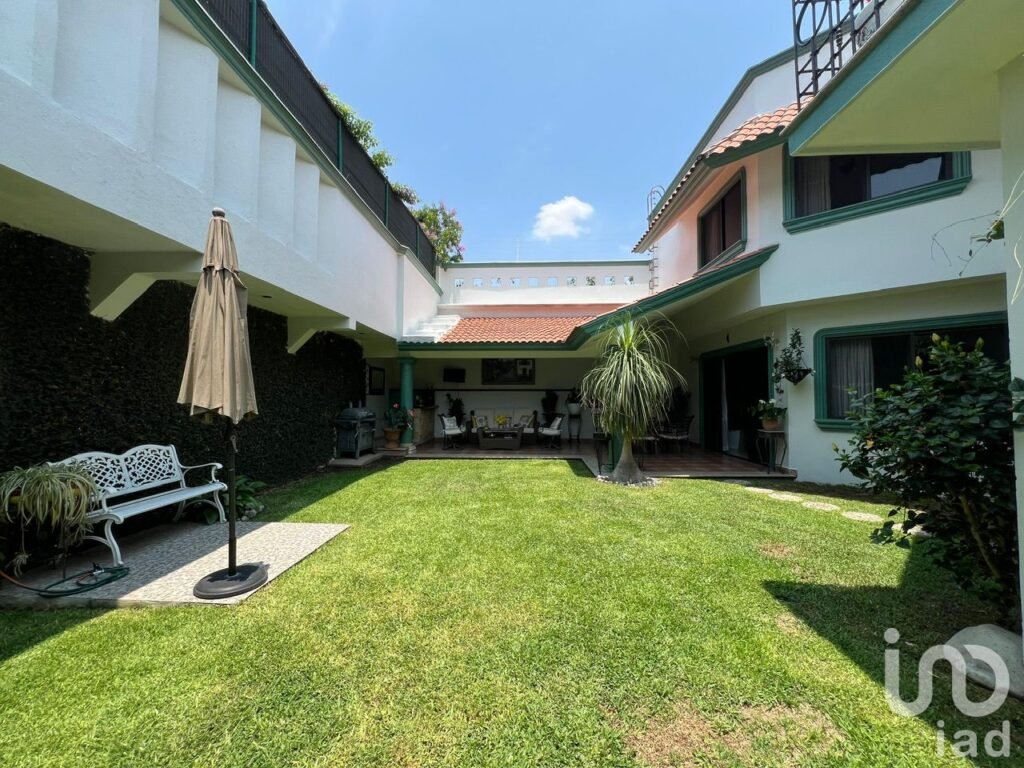 Casa en venta en Junto al Río, seguridad al sur de Cuernavaca