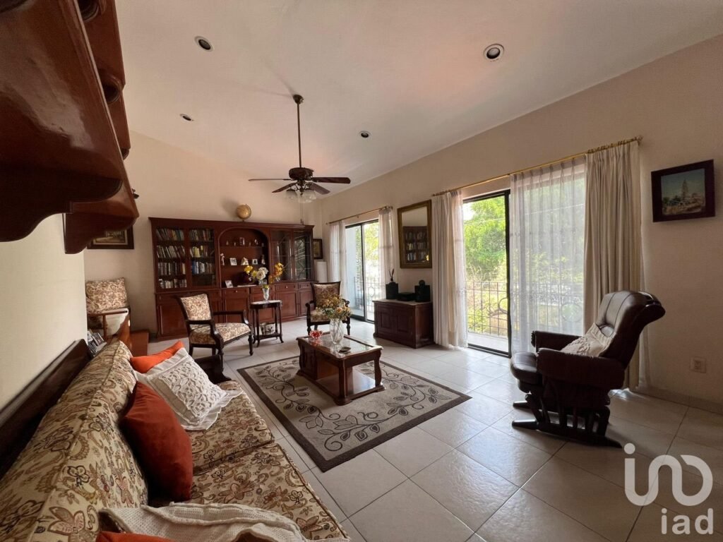 Casa en venta en Junto al Río, seguridad al sur de Cuernavaca