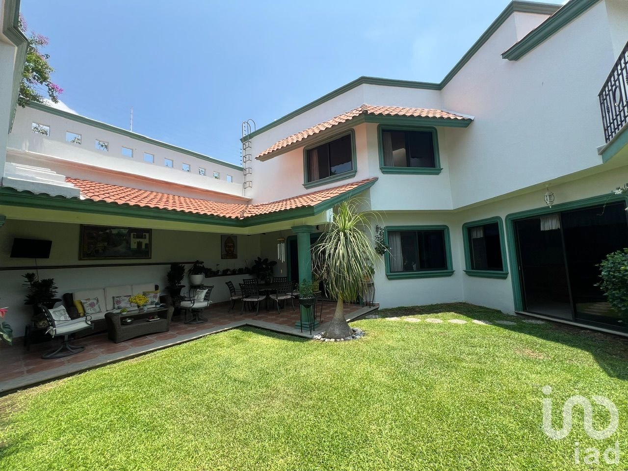Casa en venta en Junto al Río, seguridad al sur de Cuernavaca