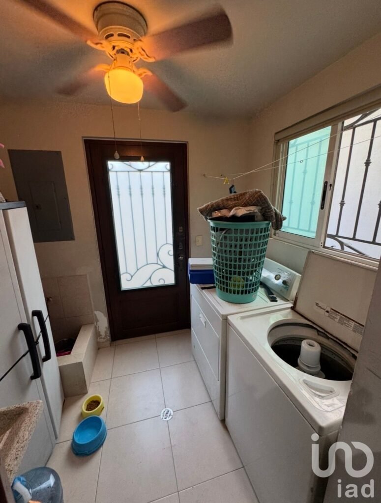 Casa en Venta en C. Paseo Pamplona, Rinconada Colonial, Apodaca N.L.