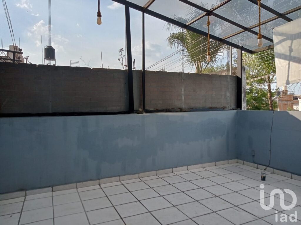 Casa en Venta: ¡Excelente Inversión a Solo 1 Cuadra de La Voz!