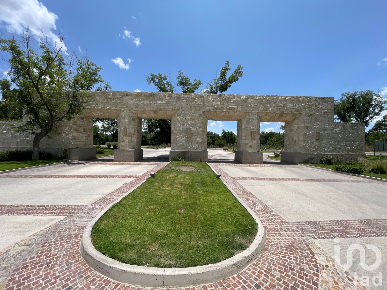 Terreno en Venta, Las Cuadras Country Club, Dentro de Espectacular Nogalera.