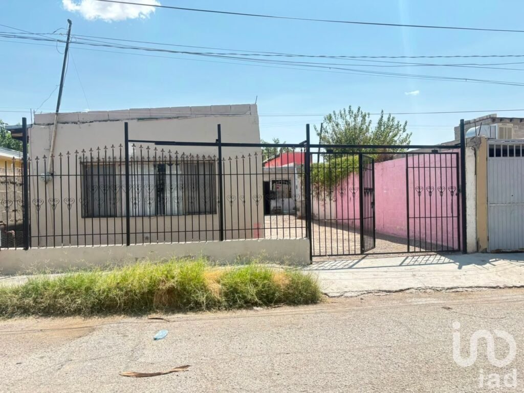CASA EN VENTA COL. MELCHOR OCAMPO CD. JUAREZ CHIH