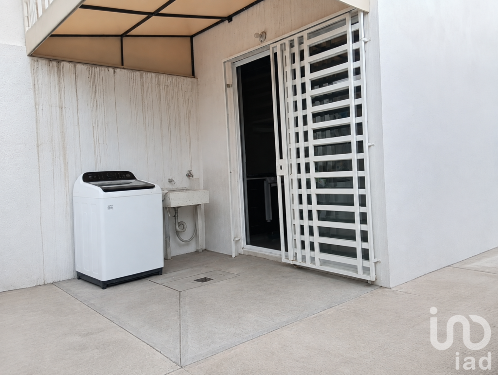 CASA EN VENTA  VILLALBA II JARDIN AMPLIO CONDOMINIO CIGALES 2 EN CORREGIDORA QUERETARO