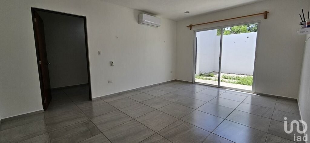 CASA EN VENTA PRIVADA AMARANTA SAN DIEGO CUTZ, CONKAL