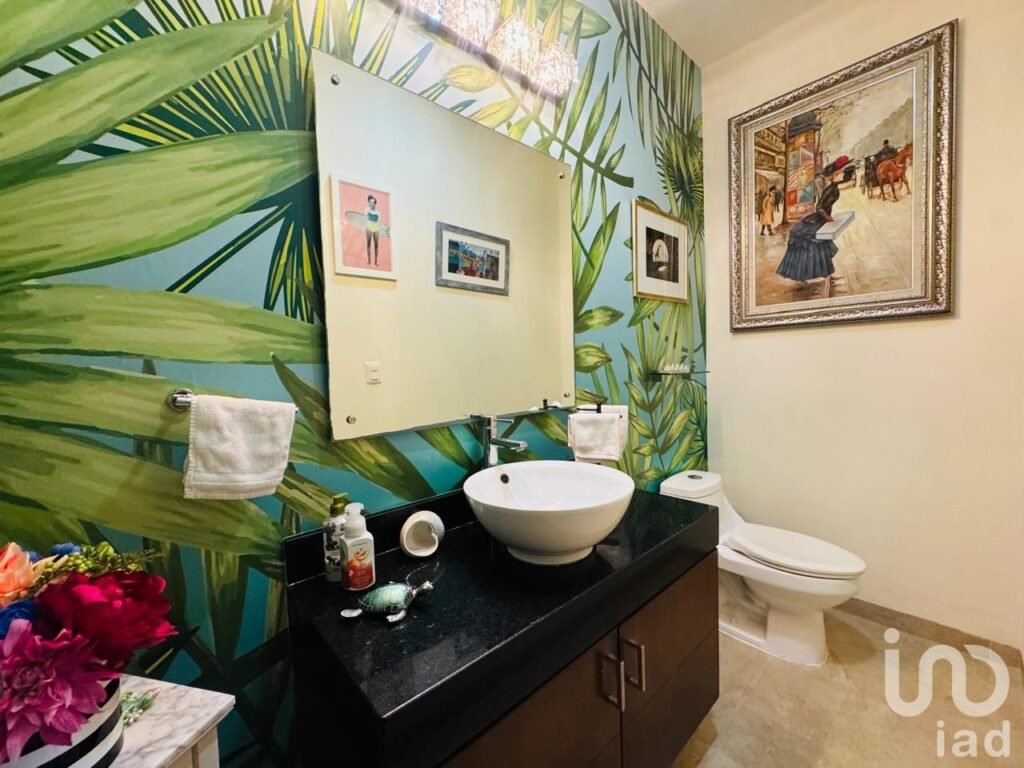 CASA EN VENTA EN RESIDENCIAL CUMBRE, CANCUN