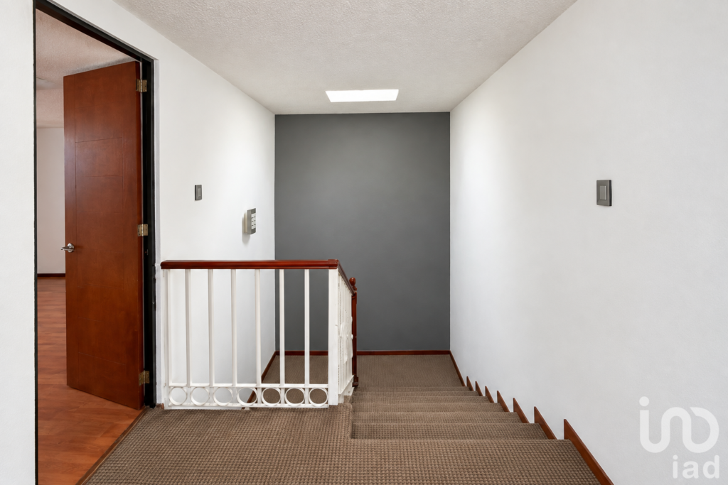 AMPLIA CASA EN VENTA EN JARDINES DE SAN MANUEL, PUEBLA