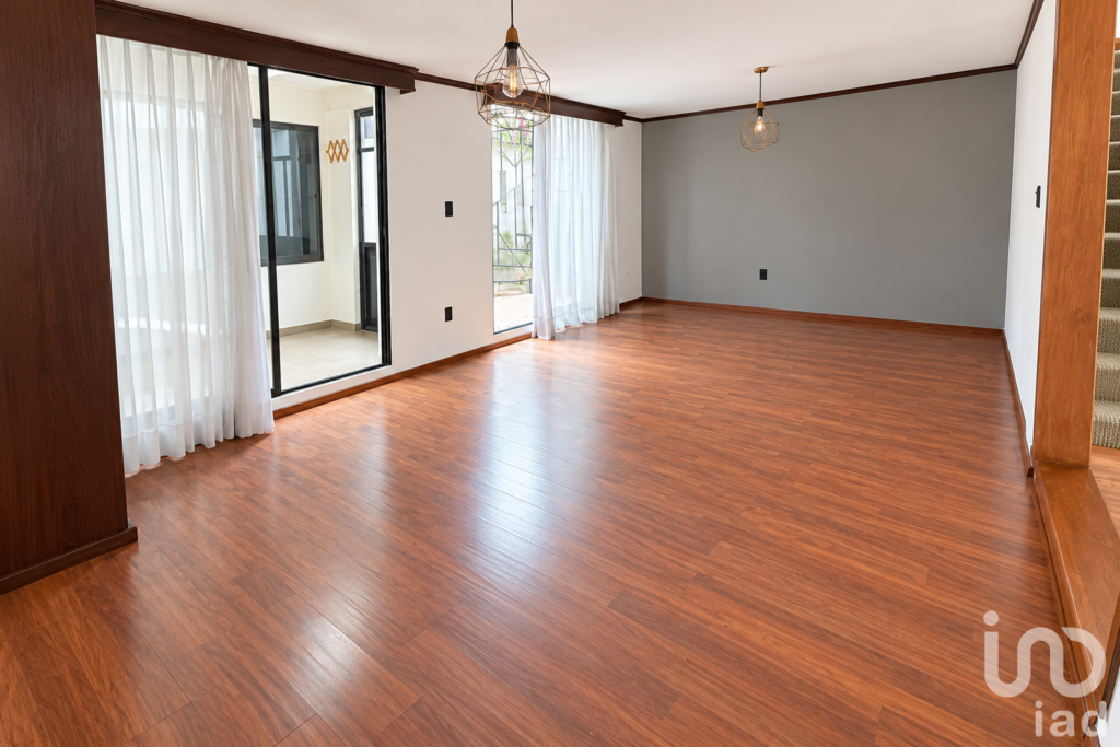 AMPLIA CASA EN VENTA EN JARDINES DE SAN MANUEL, PUEBLA