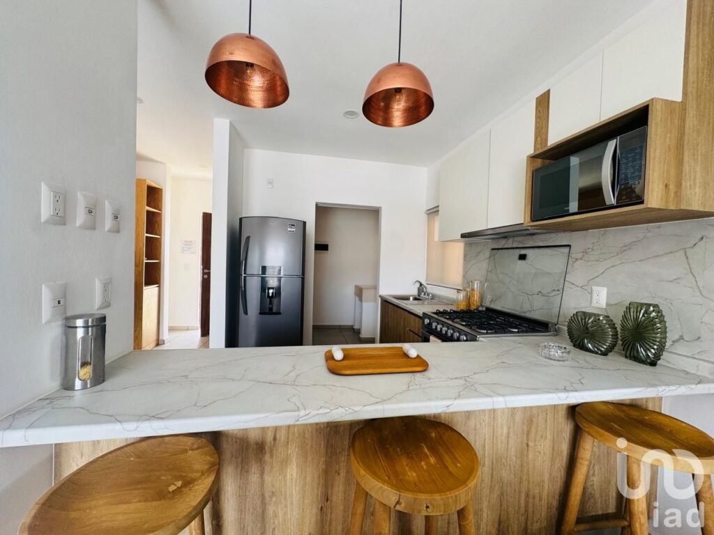 CASA EN VENTA EN RESIDENCIAL KULKANA, CANCUN