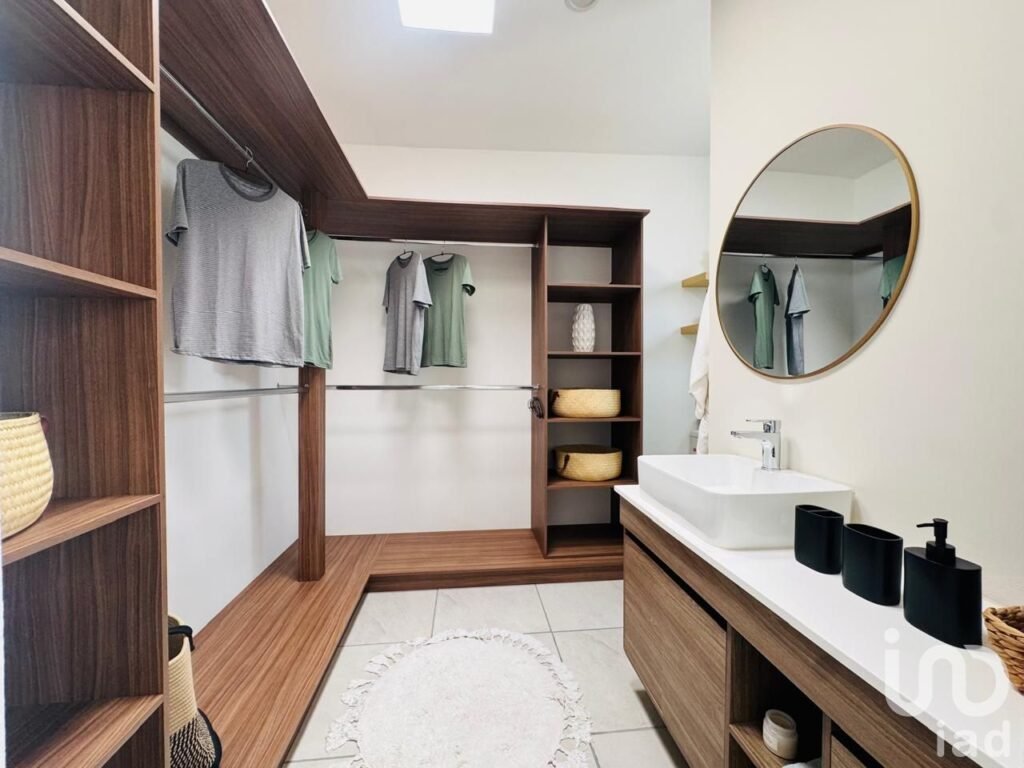 CASA EN VENTA EN RESIDENCIAL KULKANA, CANCUN