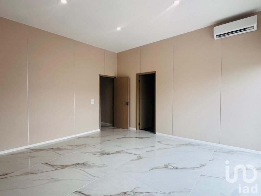 VENTA DE CASA EN RESIDENCIAL VIA CUMBRES, CANCUN