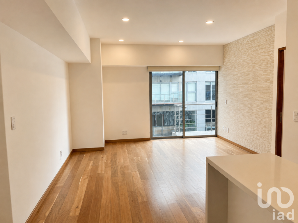 VENTA City Towers Park | Recién remodelado, balcón y vista a la alberca