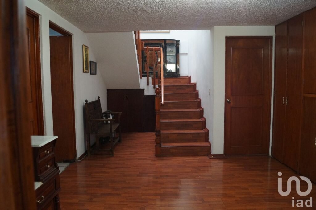 Casa en Cd. Satélite, Naucalpan para modernizar