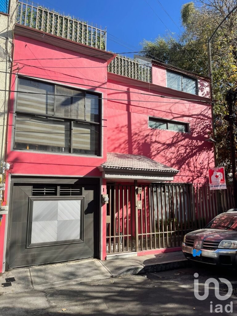 CASA AMPLIA EN RENTA EN MIXCOAC NONOALCO
