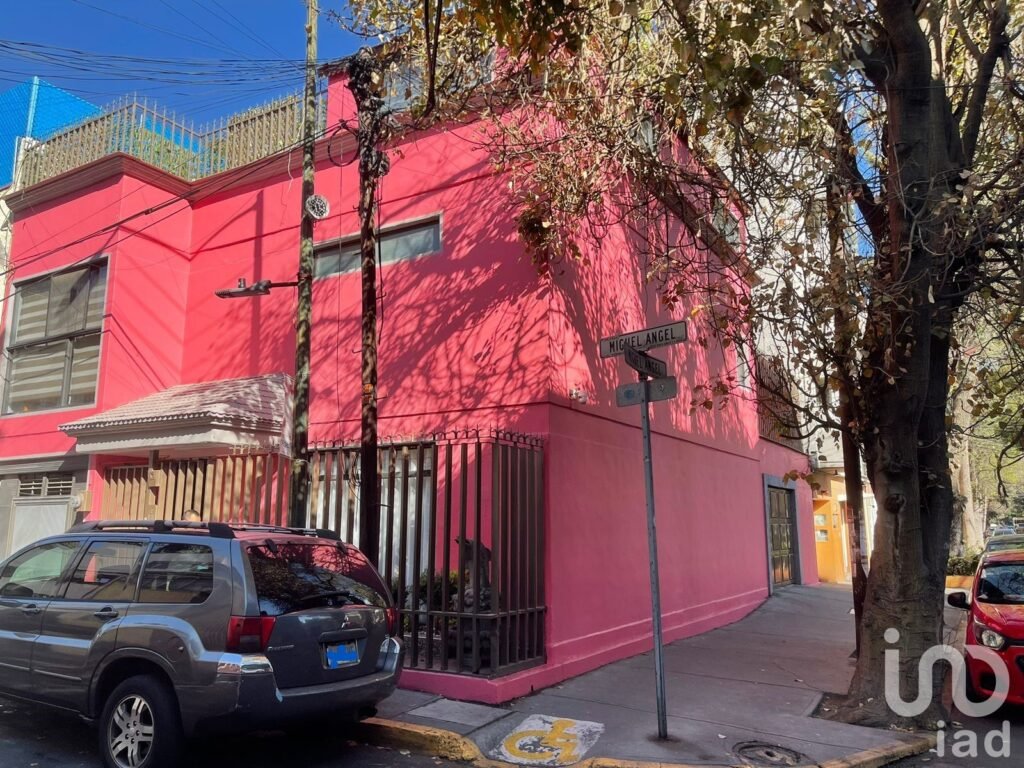 CASA AMPLIA EN RENTA EN MIXCOAC NONOALCO