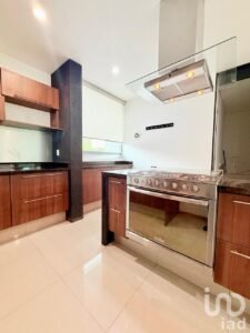 Casa en Renta Amplio Jardín y 3 Recamaras Cumbres del Cimatario Huimilpan Qro.