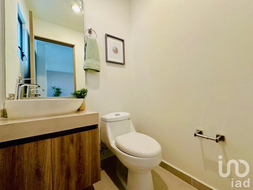 Casa en Venta Zona Residencial en García, Incluye COCINA * y Puertas de Seguridad $2,810,000