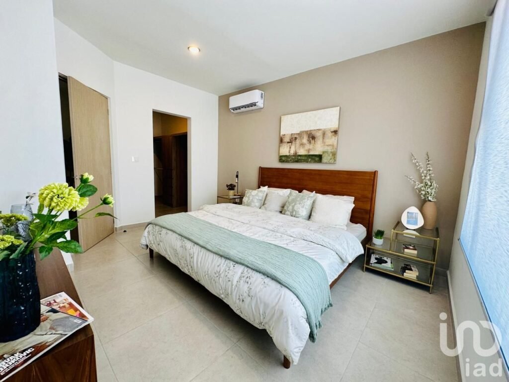 Casa en Venta Zona Residencial en García, Incluye COCINA * y Puertas de Seguridad $2,810,000