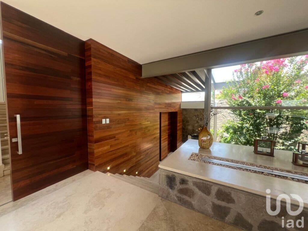 EXCLUSIVA CASA EN EL CAMPANARIO