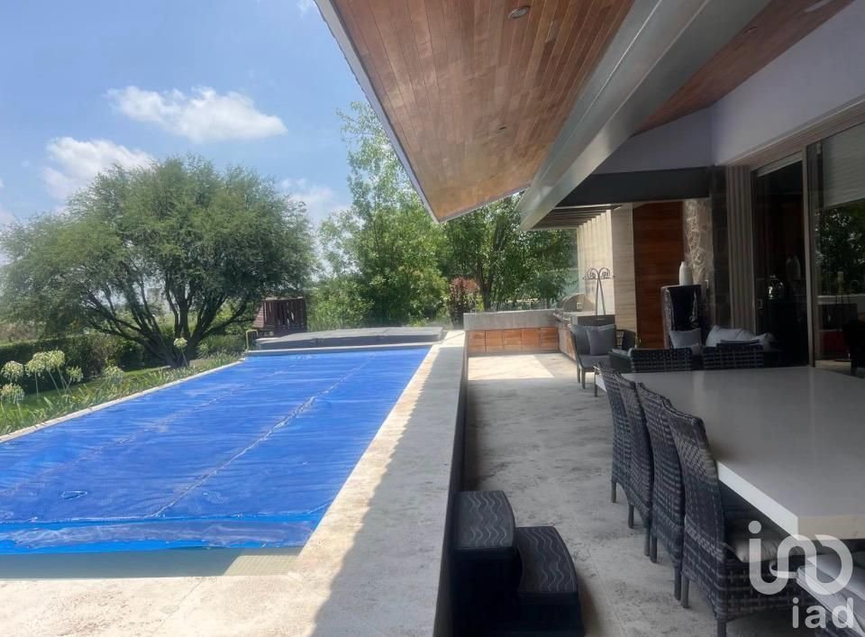 EXCLUSIVA CASA EN EL CAMPANARIO