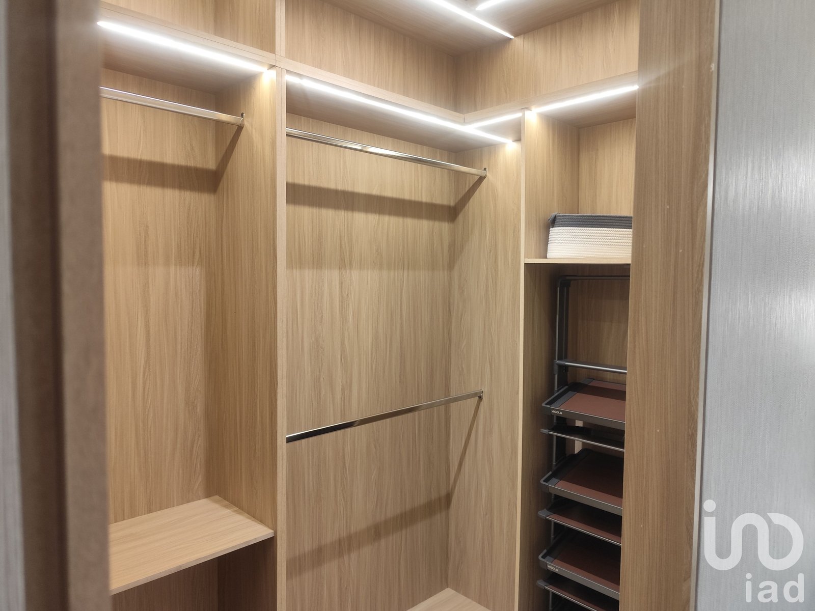 Casa en Venta Zona Residencial en García, Incluye COCINA * y Puertas de Seguridad $2,378,000