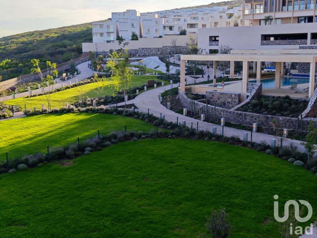 Departamento en renta Royal View zibata