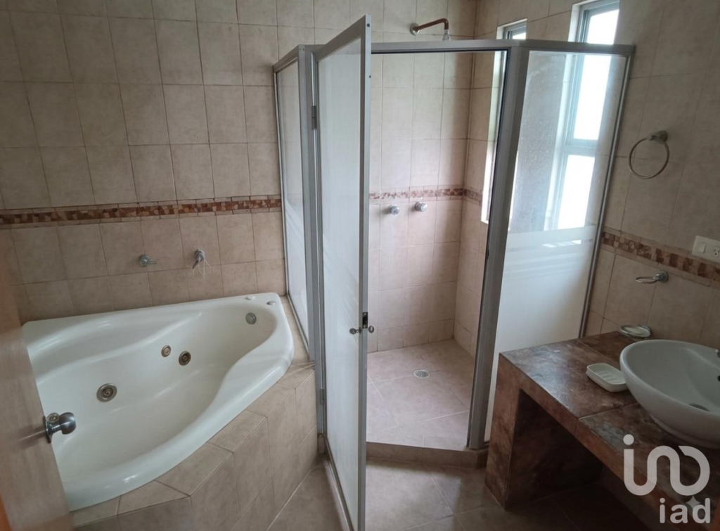 Casa en Venta en Fraccionamiento Cerrado