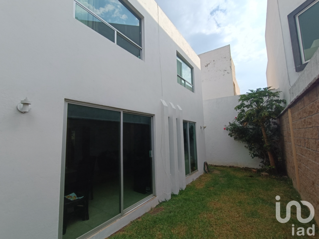Casa en Venta en Fraccionamiento Cerrado