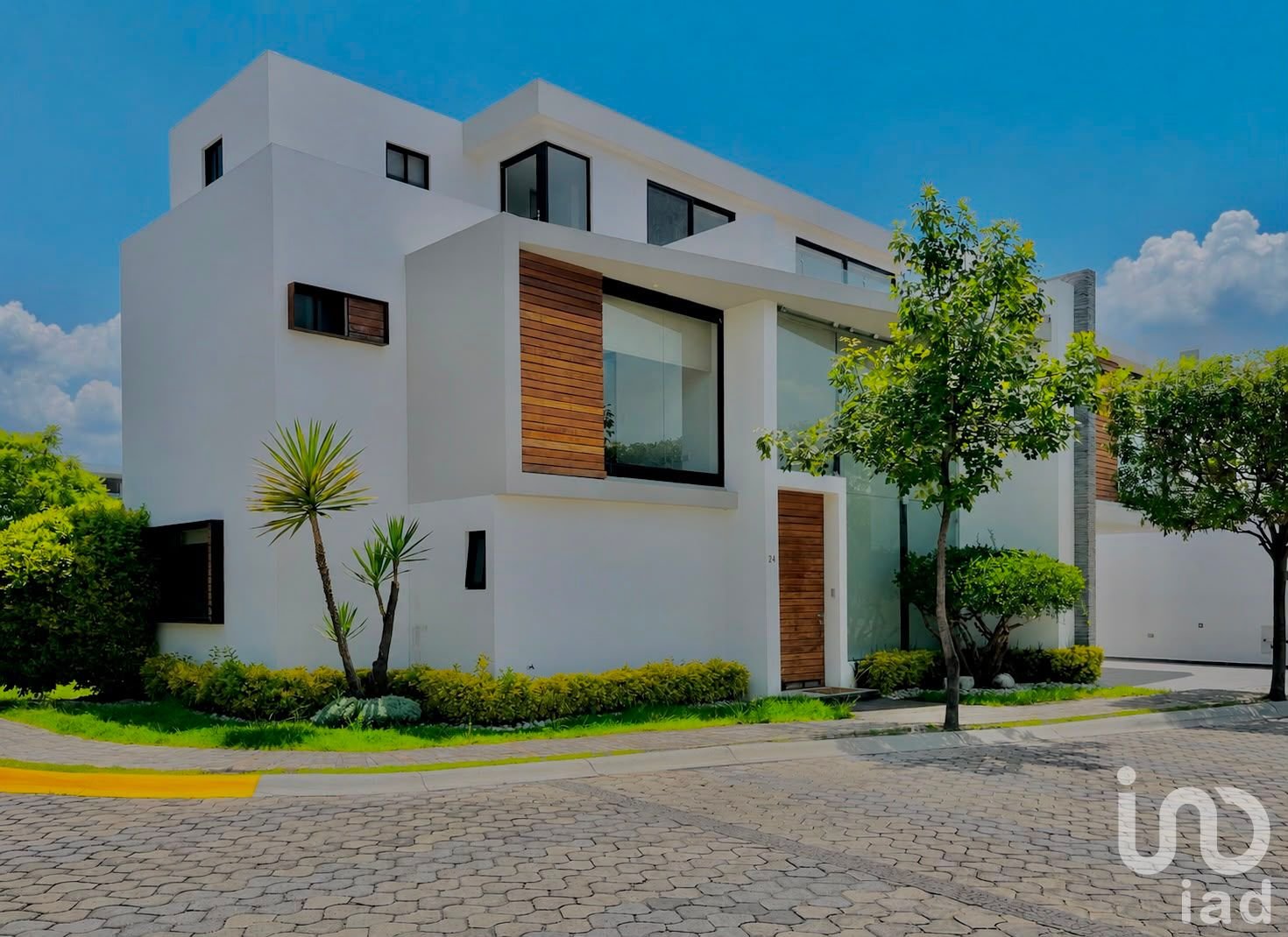 Casa en Renta en esquina en Parque Zacatecas, Cascatta