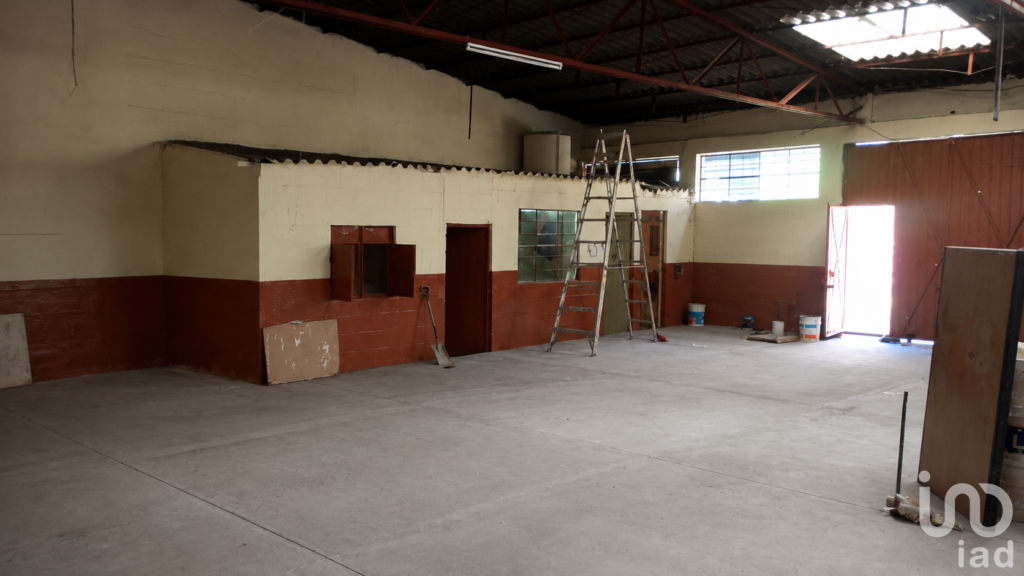 Bodega en Venta en calle Lluvia de Oro, Colonia Los Ángeles Apanoaya