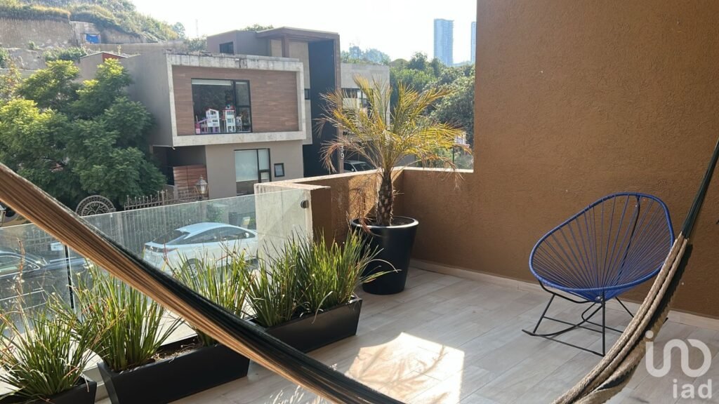 CASA EN RENTA EN BOSQUE REAL