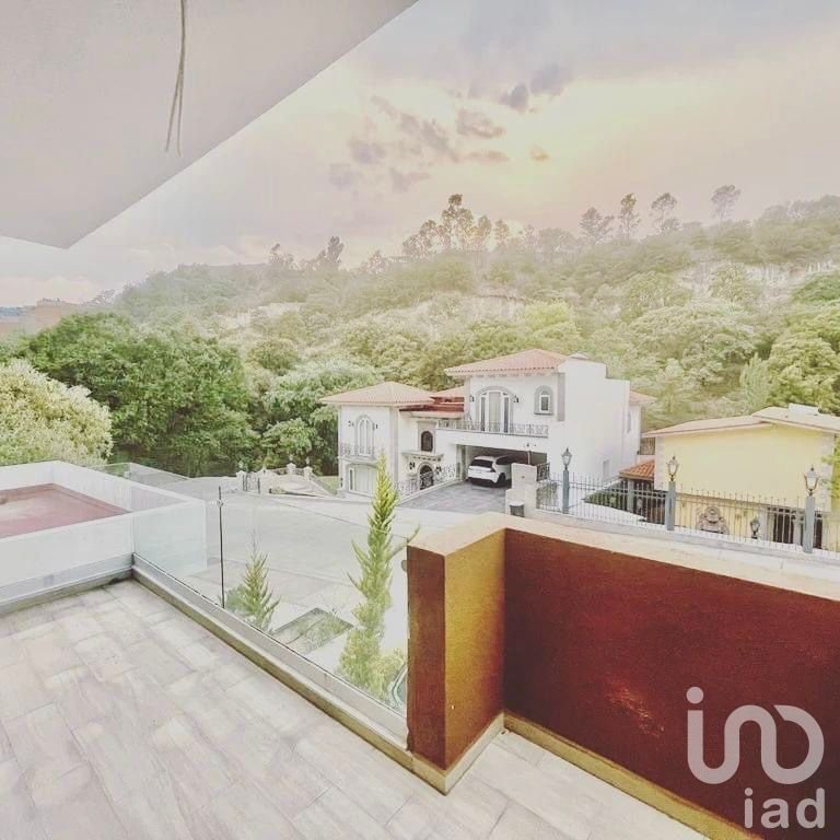 CASA EN RENTA EN BOSQUE REAL