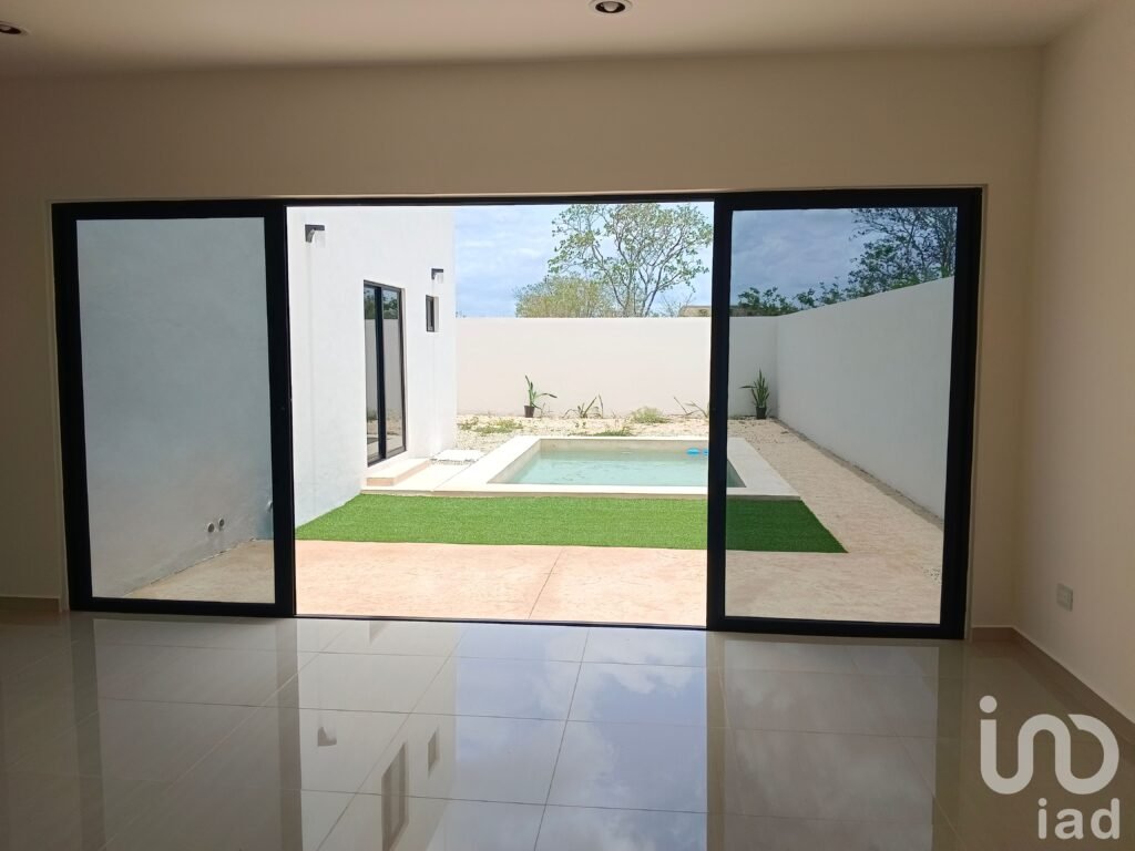 Casa en venta, en privada al Norte de Mérida, Yucatán.