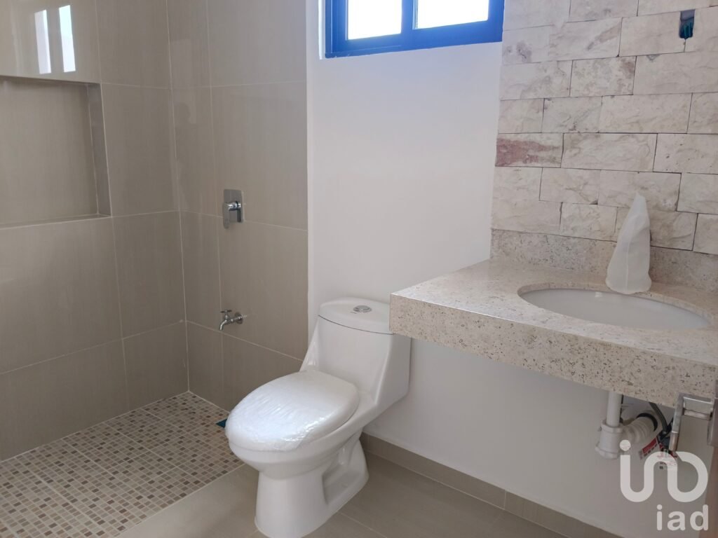 Casa en venta, en privada al Norte de Mérida, Yucatán.