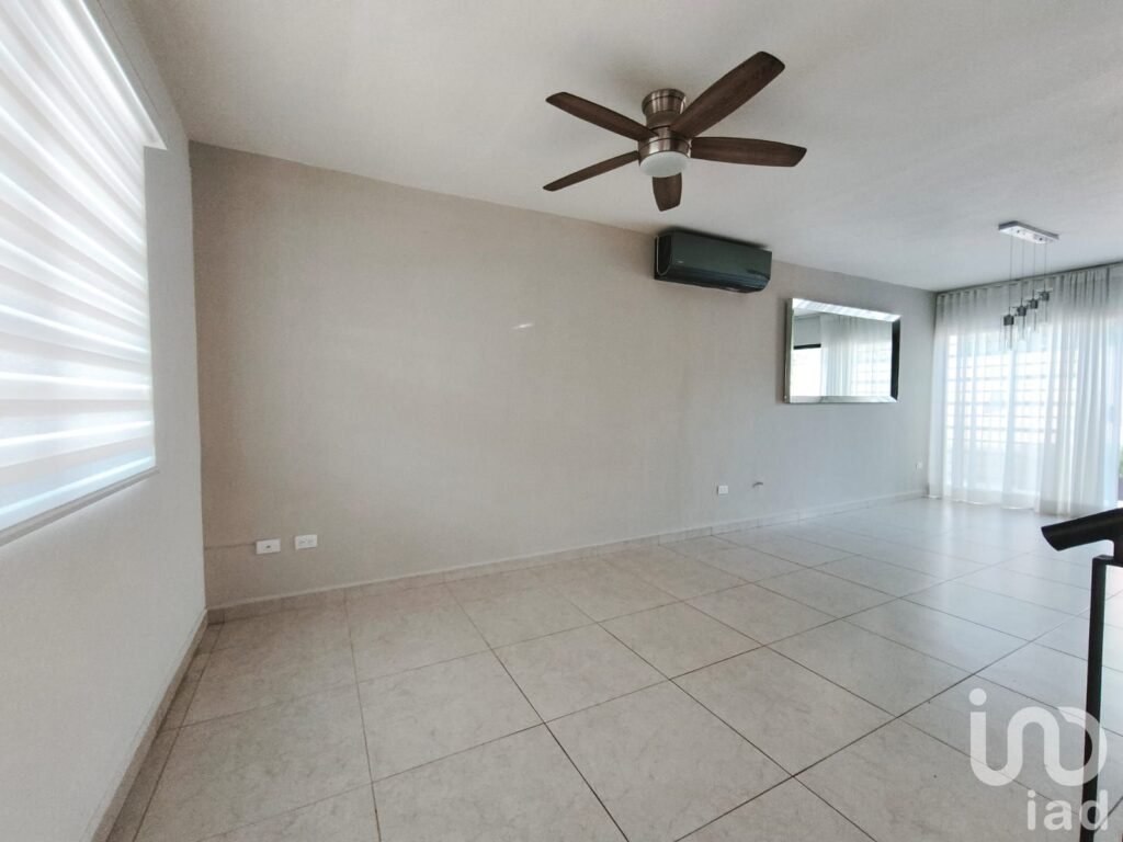 Venta Casa equipada en Toscana Residencial, Dominio Cumbres