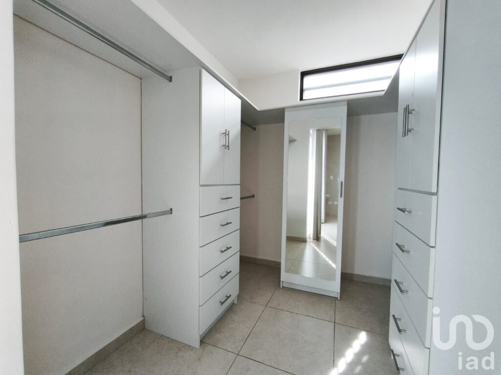 Venta Casa equipada en Toscana Residencial, Dominio Cumbres