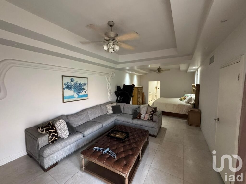 Casa en Venta de un piso Fracc Nogales