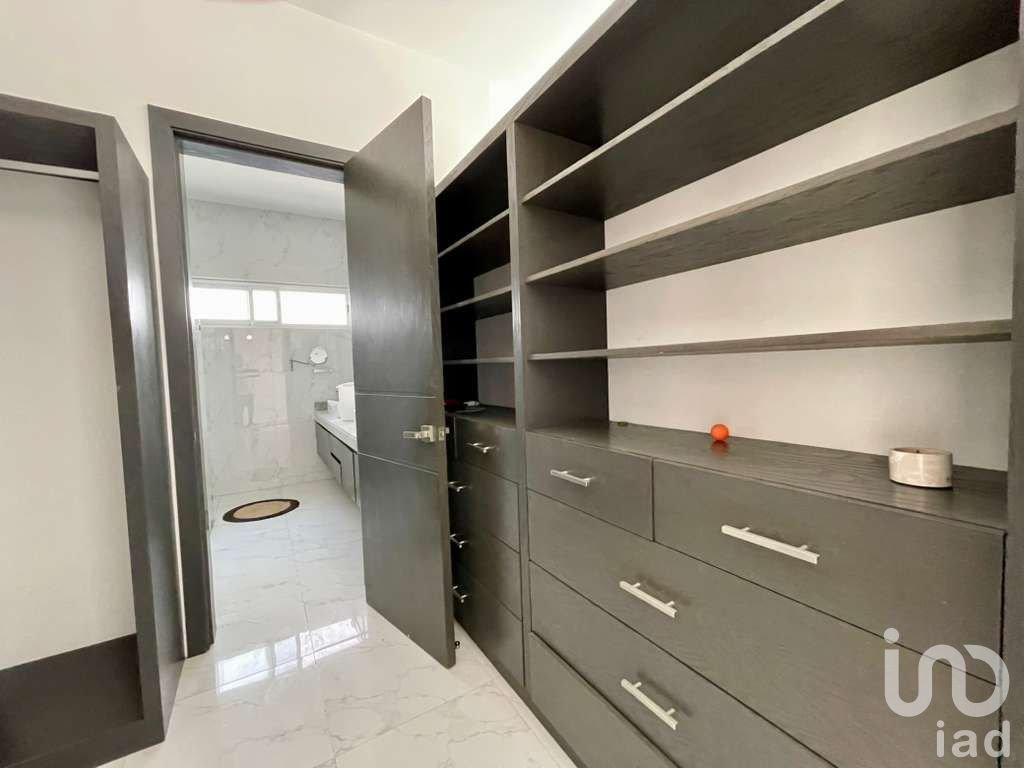 VENTA DE CASA EN RESIDENCIAL CUMBRES, CANCUN