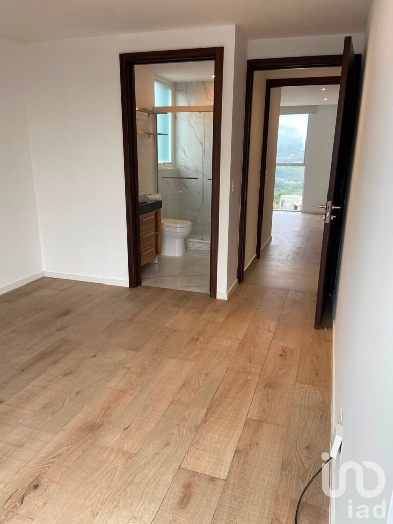 Hermoso departamento con vista arbolada y a las monta