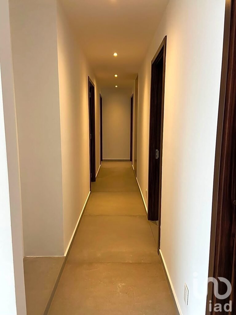 Hermoso departamento con vista arbolada y a las monta