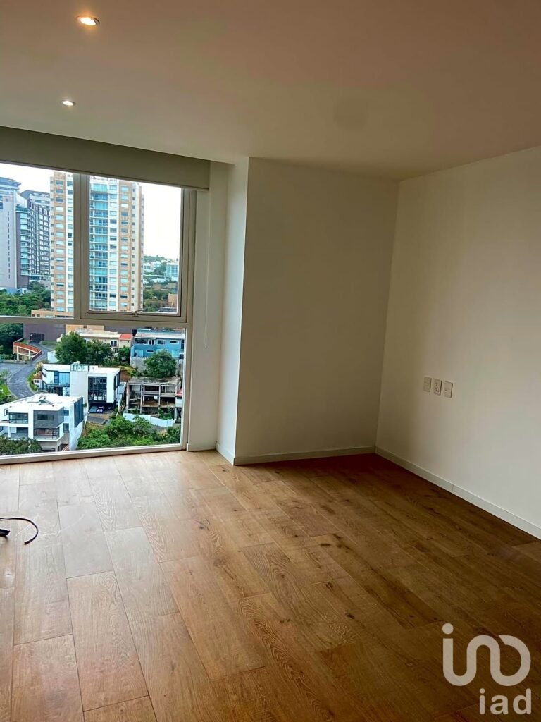 Hermoso departamento con vista arbolada y a las monta