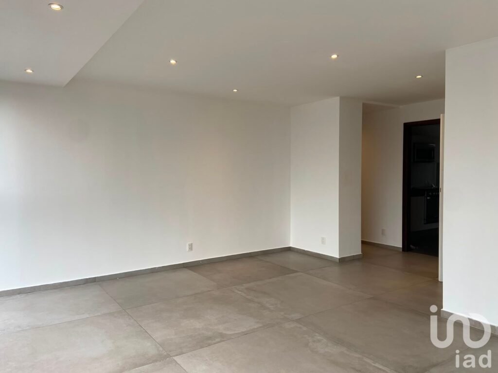 Hermoso departamento con vista arbolada y a las monta